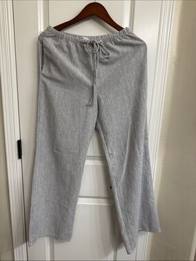 Sienna Sky Men’s Light Gray Pinstripe Drawstring Joggers